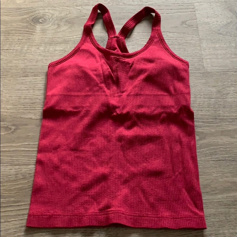 Lululemon tank top